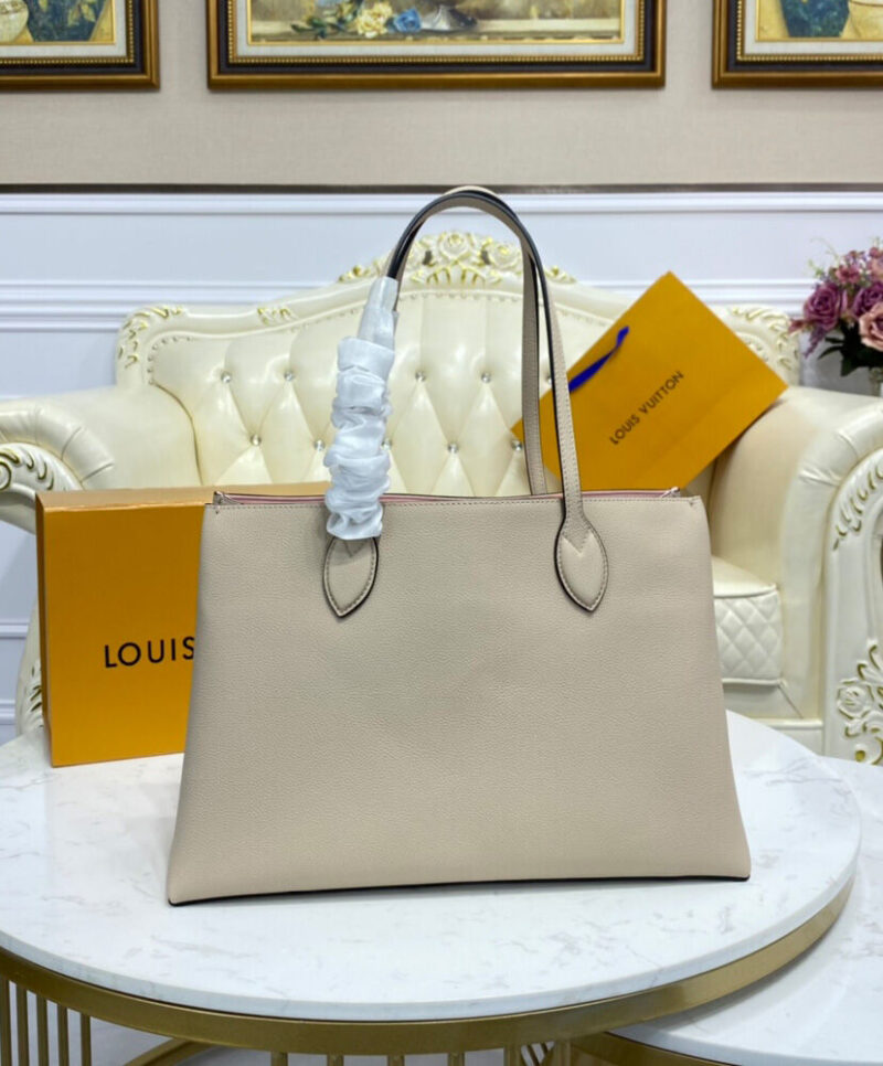 Louis Vuitton Lockme Shopper M57346